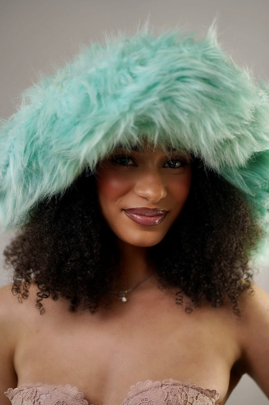 Majesty Hat